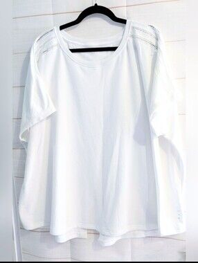Lane Bryant White Short Sleeve Terry Jogger Tee w/ Shoulder Detail Size 18